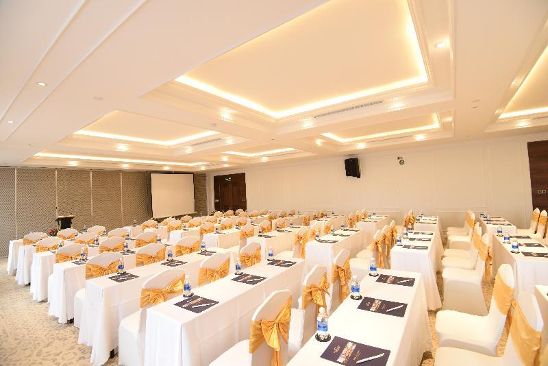Phu Cuong Hotel Ca Mau Luaran gambar